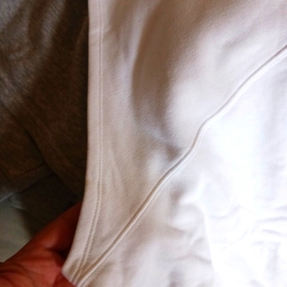 Short sleeve sweatshirt - Picture 3 of 4